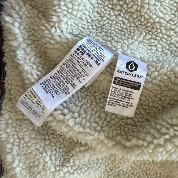 Vintage Levi’s Sherpa Lined Denim Jacket Blue Trucker Size S Authentic Worn - Picture 9 of 9